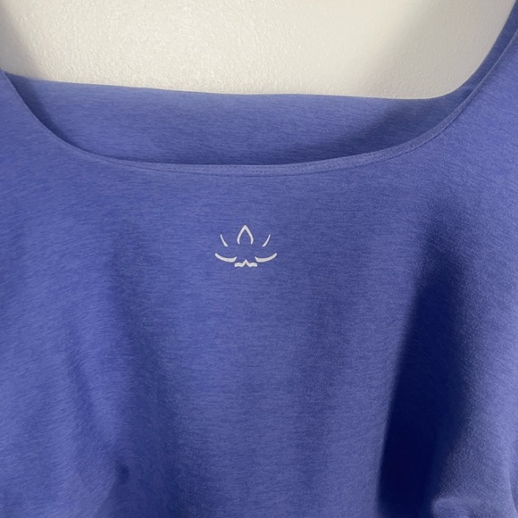 Beyond the bump SPACEDYE ICON MATERNITY DRESS
BEYOND YOGA size medium - Picture 10 of 10